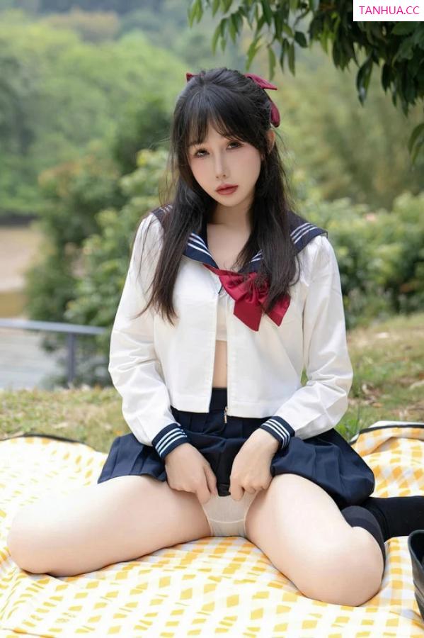波巧酱  [XiuRen]高清写真图 2024.04.10 No.8365 波巧酱 性感美腿第47张图片